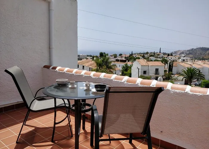 Sunset View Homestay Nerja